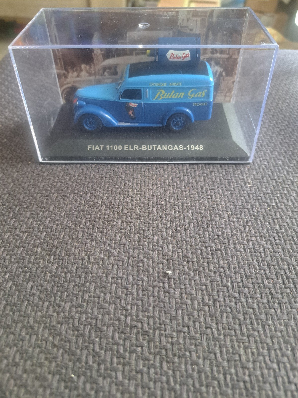 Altaya model fiat 1100 elr butangas -1948, Overige merken, Auto, Ophalen of Verzenden, Zo goed als nieuw