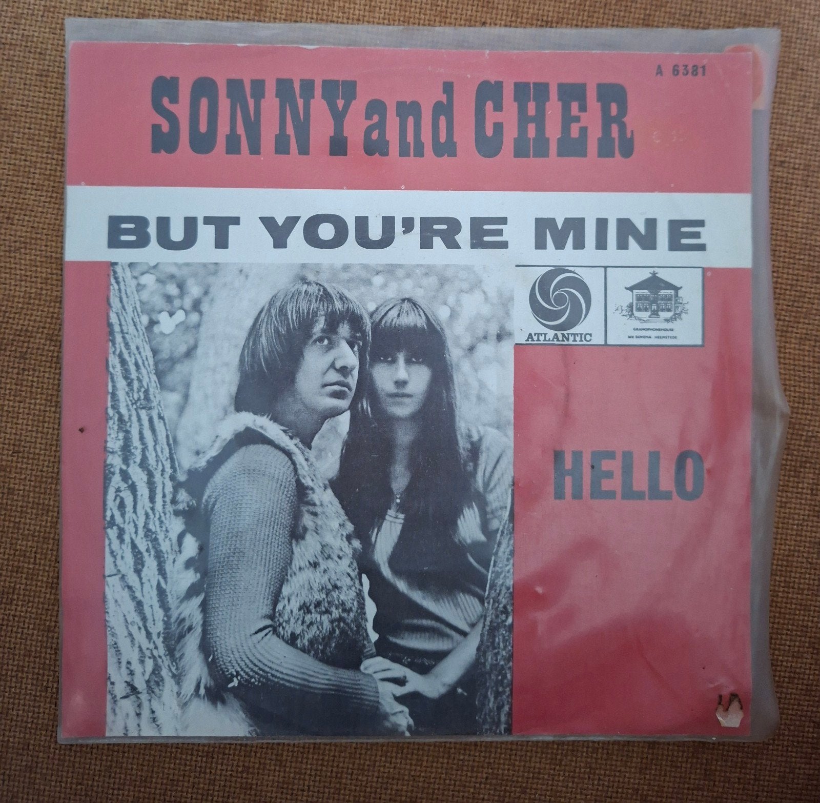 Sonny and Cher  - But you re mine - Single is TOP, Ophalen of Verzenden, Gebruikt, 7 inch, Pop