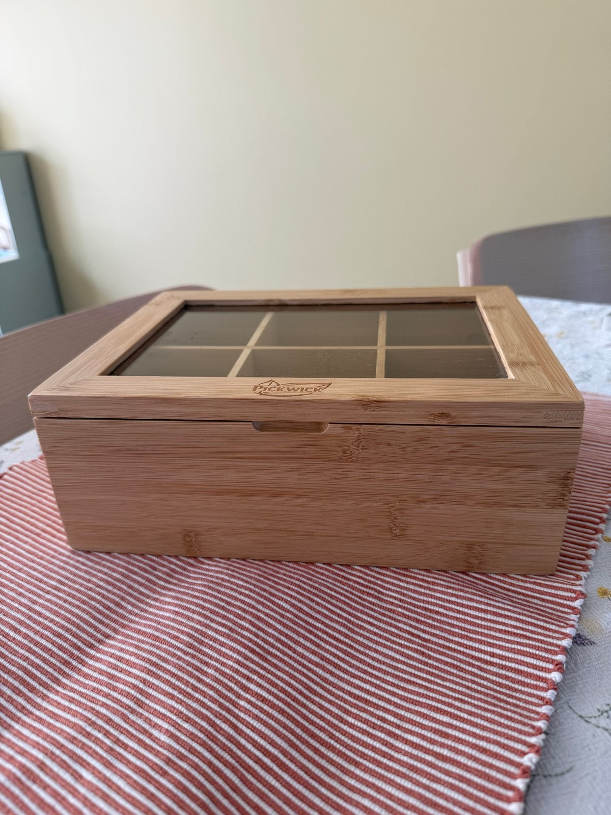 Pickwick houten theedoos met 6 vakken, Gebruikt, Hout, Ophalen of Verzenden, Theedoos