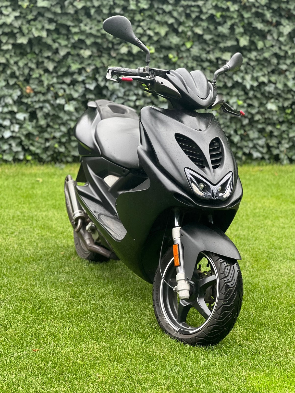 aerox 70  goed onderhouden + estart, Ophalen, Tweetakt, Aerox, Maximaal 45 km/u