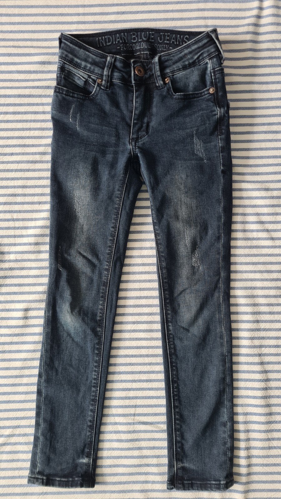 Indian Blue Jeans superskinny spijkerbroek maat 128
Indian b, Broek, Meisje, Ophalen of Verzenden, Zo goed als nieuw