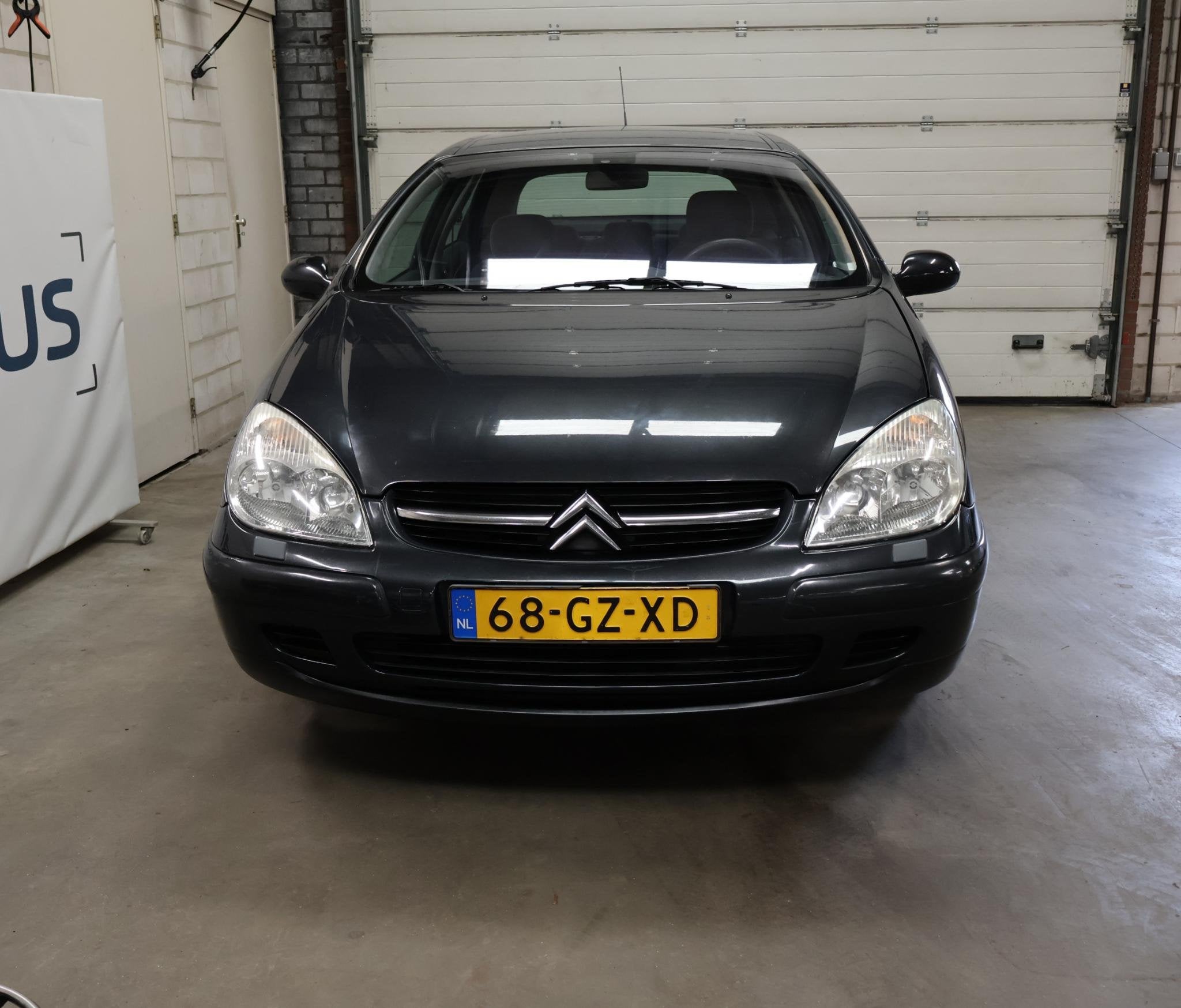 Citroen C5 2.0-16V Exclusive 04-26 APK 2e eigenaar Trekhaak, Auto's, Citroën, Voorwielaandrijving, 136 pk, Gebruikt, 4 cilinders