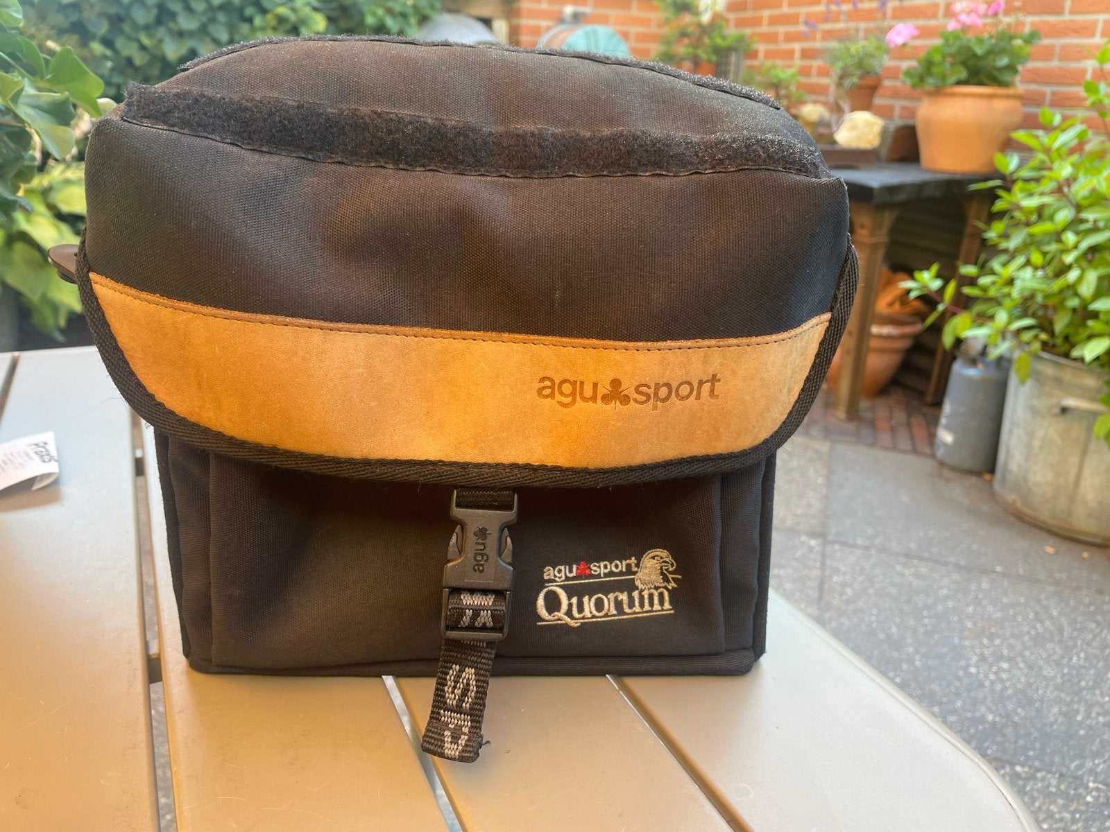 AGU Sport Quorum Stuurtas - 10 Liter met Regenhoes, Ophalen of Verzenden, Gebruikt