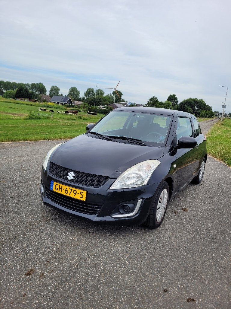 Suzuki Swift 1.2 Comfort EASSS 2015 moet weg!, Auto's, Voorwielaandrijving, 4 cilinders, Origineel Nederlands, Particulier