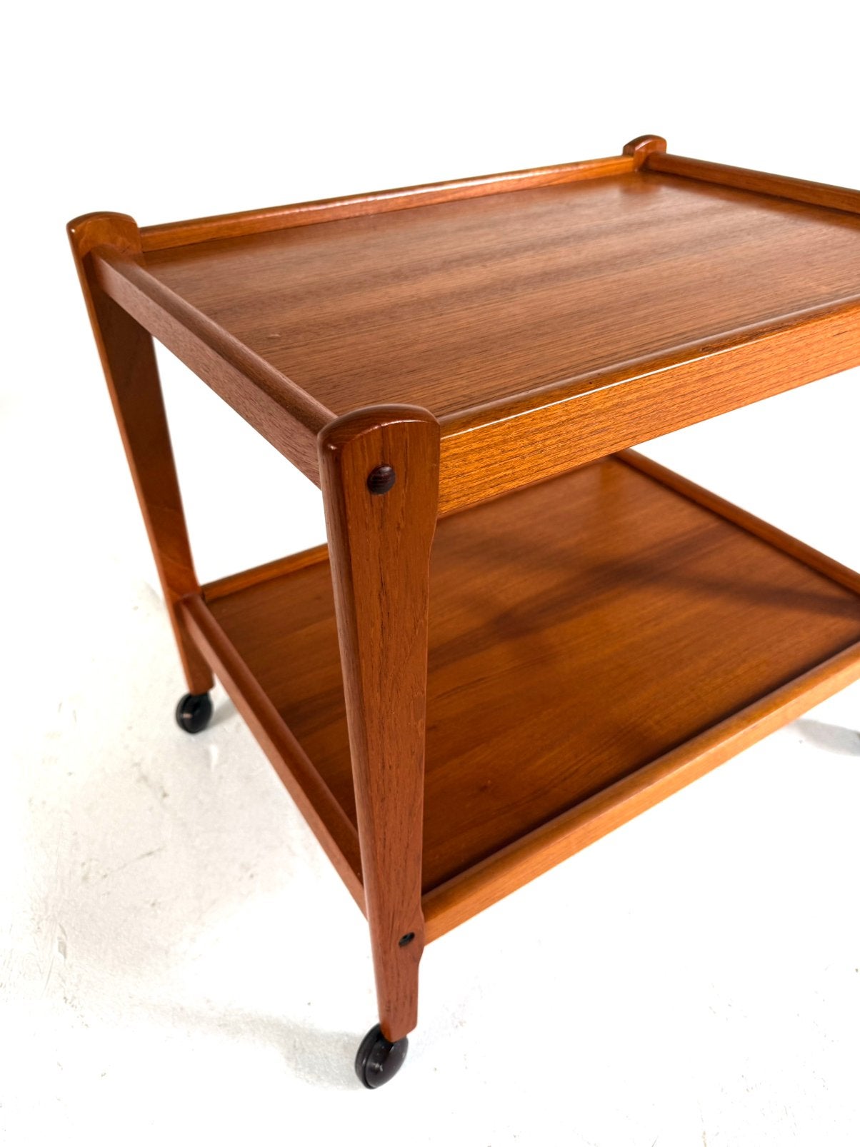 Vintage teakhouten trolley, BRDR Furbo ‘60, BRDR Furbo, 50 tot 100 cm, Ophalen of Verzenden, Zo goed als nieuw