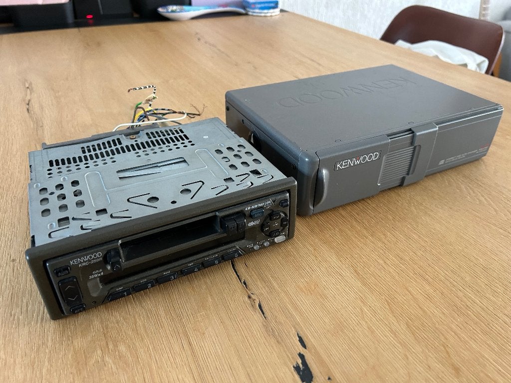 Kenwoord autoradio + CD wisselaar, Auto diversen, Autoradio's, Ophalen