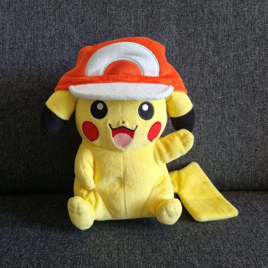Pokemon pikachu met ash cap, Ophalen of Verzenden