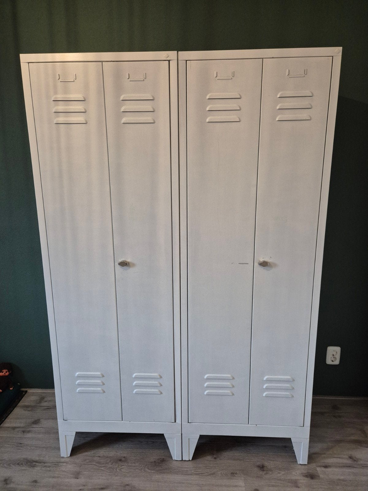 Twee stoere lockers - Gebruikt, kunnen likje verf gebruiken, Ophalen, Gebruikt, Industrieel, Vintage
