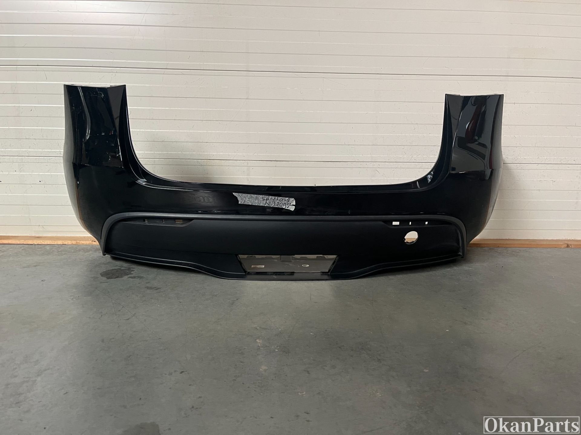 Tesla Model Y Achterbumper, Ophalen of Verzenden, Gebruikt, Achter, Bumper