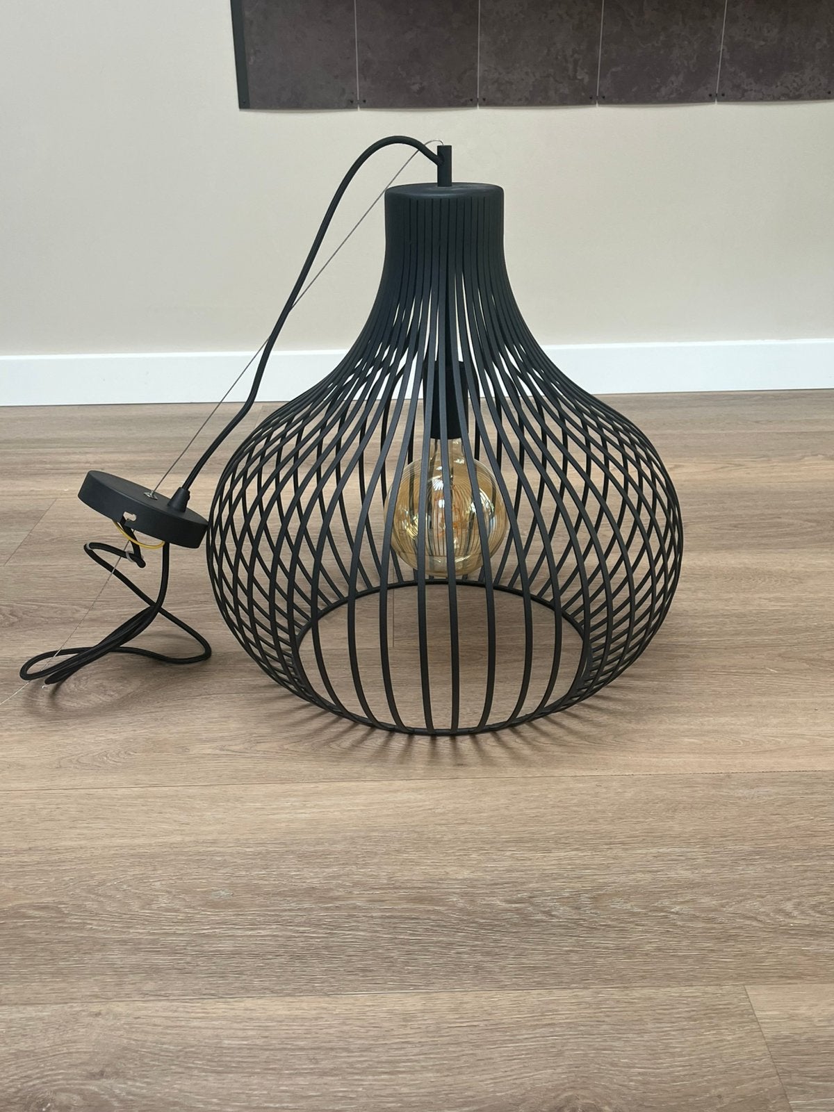 Zwarte lamp inclusief lichtbron, Huis en Inrichting, Ophalen, Zo goed als nieuw
