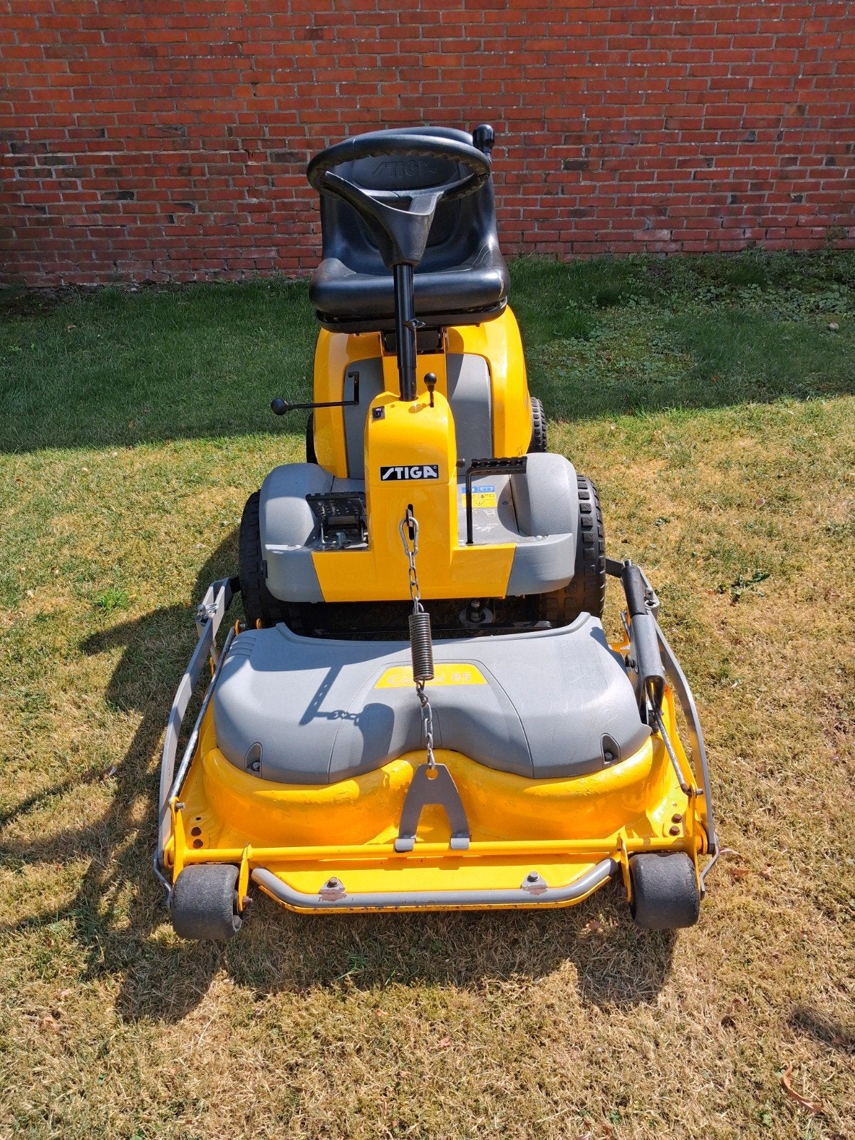 nette stiga villa zitmaaier/ frontmaaier hydrostaat, Tuin en Terras, Ophalen, Gebruikt, Mulchfunctie, Minder dan 90 cm