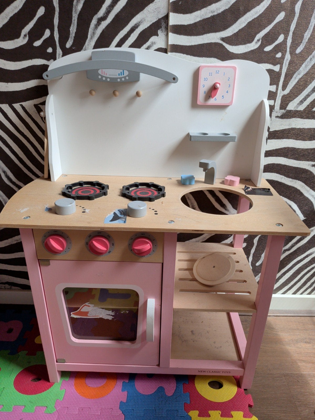 Houten Speelkeuken Roze - New Classic Toys, Ophalen, Gebruikt, Meisje