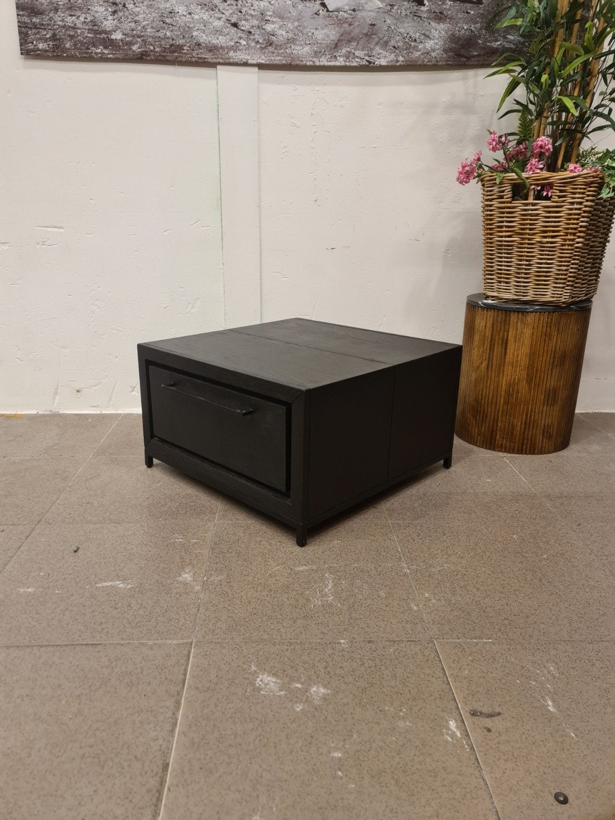 Nieuwe salontafel 70x70x40cm zwart eiken fineer lade €85, Ophalen, Hout, Zwart, .