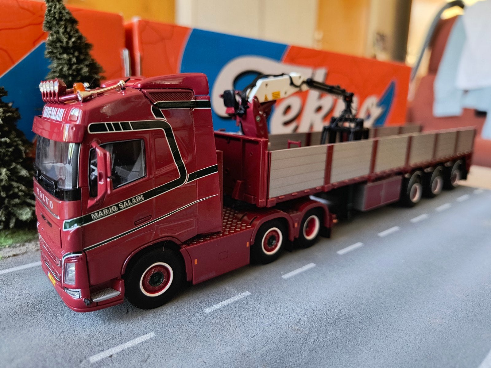 Wsi Volvo Marjo Salari, Ophalen of Verzenden, Zo goed als nieuw, Bus of Vrachtwagen, Wsi