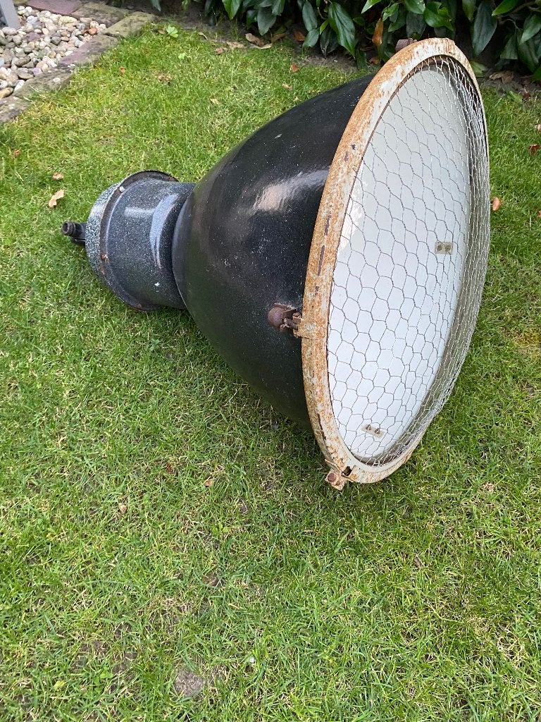 Oude originele fabriekslamp, Antiek en Kunst, Ophalen