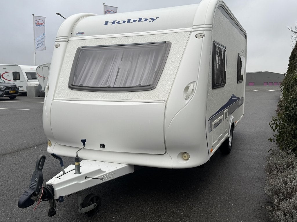 Hobby De Luxe 440 SF Voortent,Fietsendrager, Caravans en Kamperen, Hobby, Bedrijf, Treinzit, Schokbreker