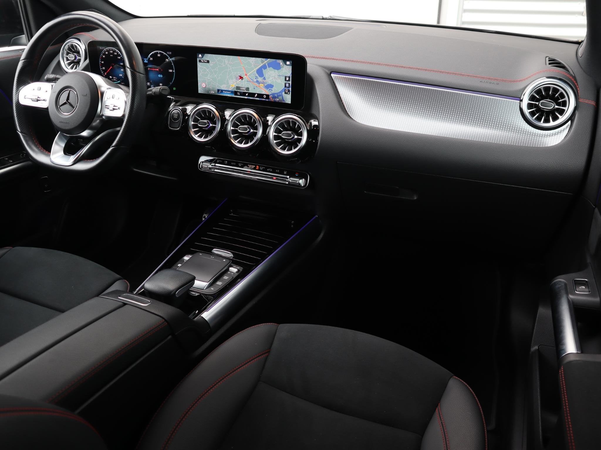 Mercedes-Benz EQA 250 AMG Line 67 kWh l Stoelverwarming l Am, 1940 kg, Stof, Gebruikt, 190 pk