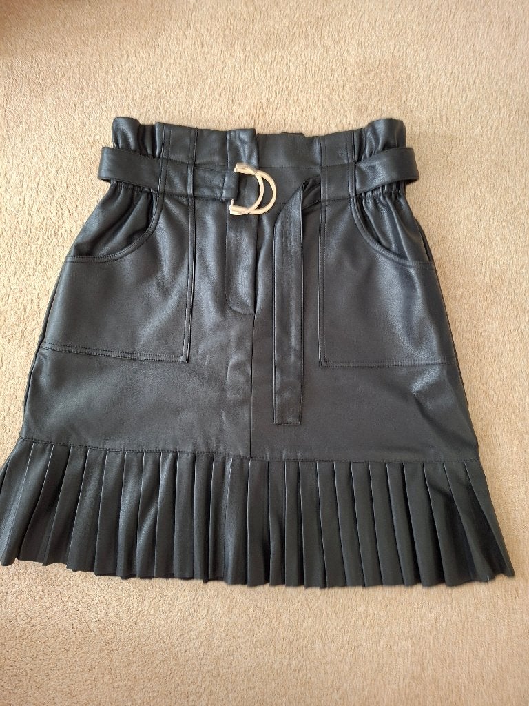 Zwart skai leren rokje maar 38, Kleding | Dames, Maat 38/40 (M), Zwart, Vila, Ophalen of Verzenden