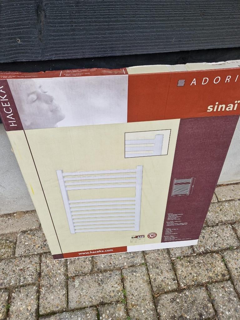 Nieuwe Haceka Designradiator 60x70, 372Watt, Ophalen, Nieuw