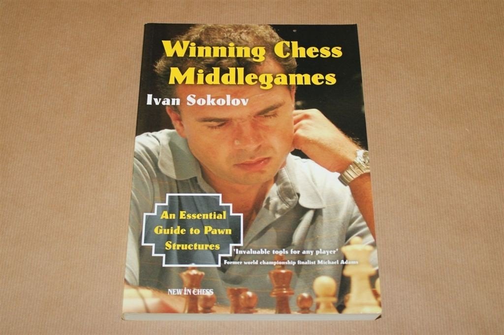 Winnende schaakmiddenspelen. Pionstructuren., Boeken, Ophalen of Verzenden, Gelezen
