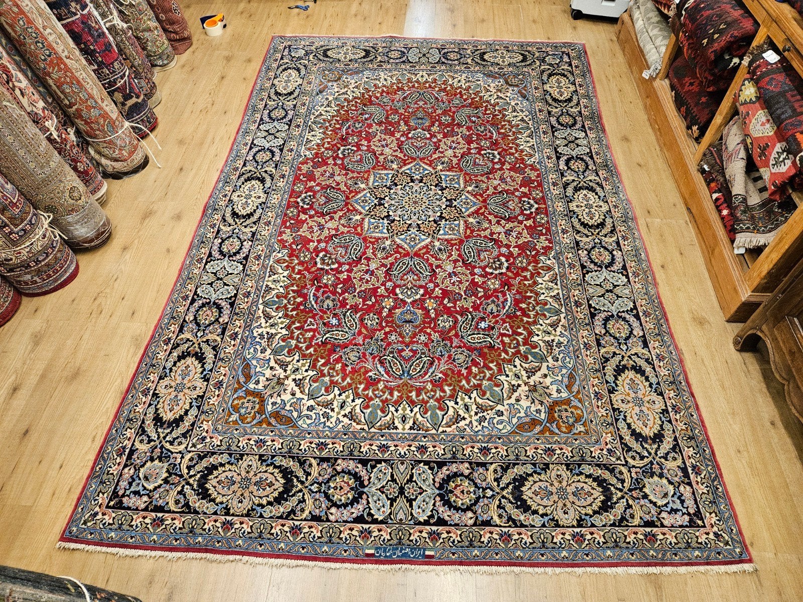 Vintage handgeknoopt perzisch tapijt isfahan 310x197, Info@SlatsAntiek.nl, Tweedehands, Perzisch, 150 tot 200 cm