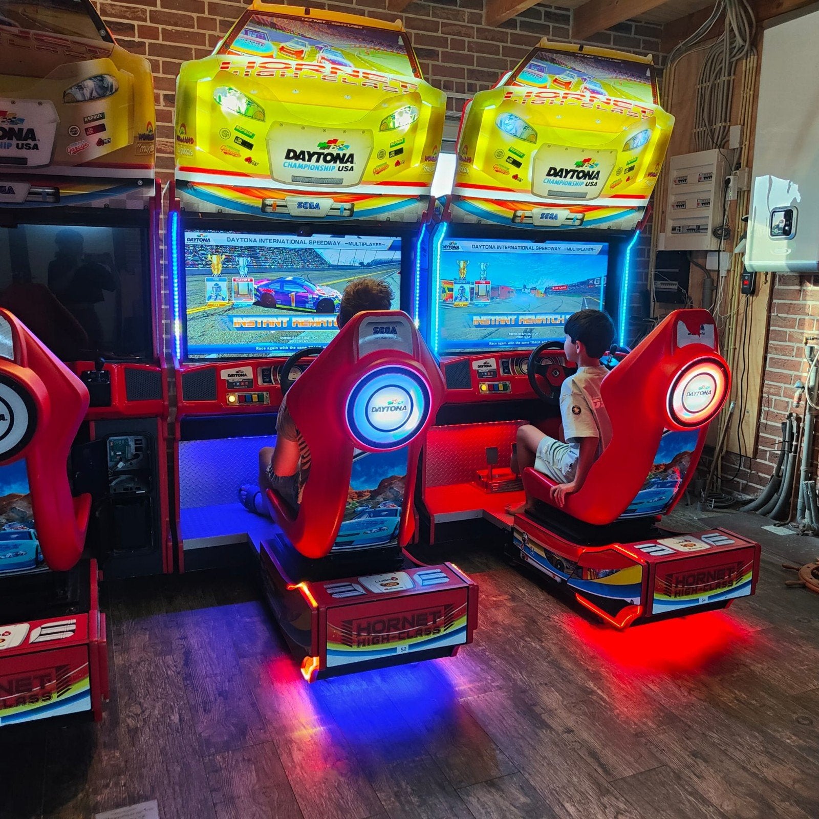 Sega Daytona championship usa  arcade racer simulator, Verzamelen, Automaten | Overige, Nieuw, Ophalen of Verzenden