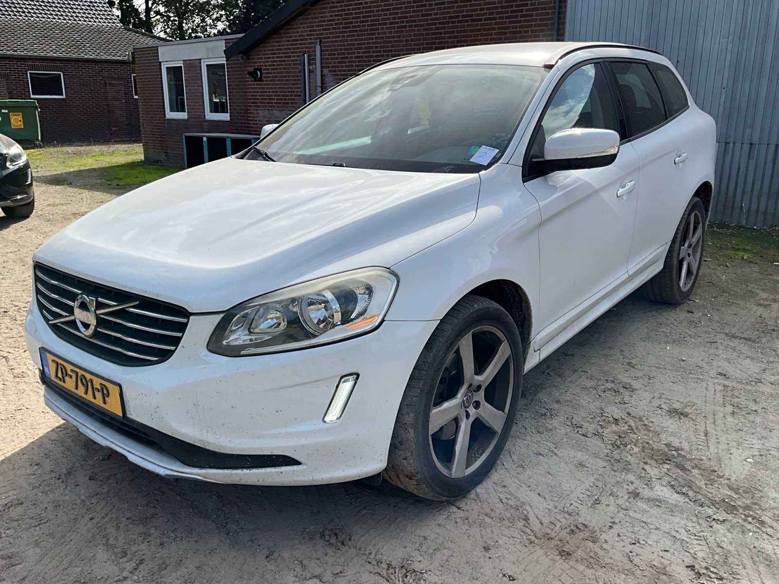 2013 Volvo XC60 2.4 D4 Kinetic Personenauto, Automaat, Euro 5, Gebruikt, 197 €/maand