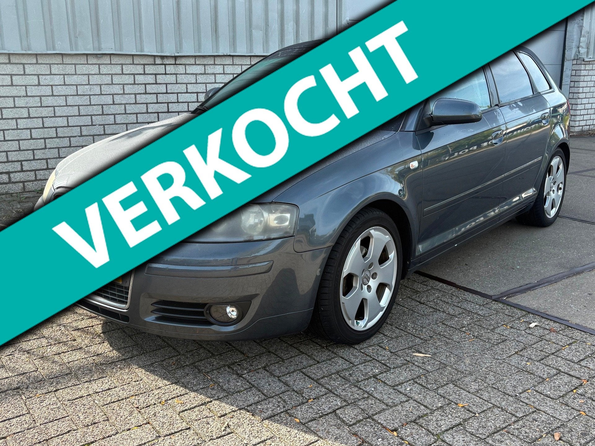 Audi A3 Sportback 1.6 Attraction Pro Line, Auto's, Voorwielaandrijving, Dealer onderhouden, Stof, Gebruikt