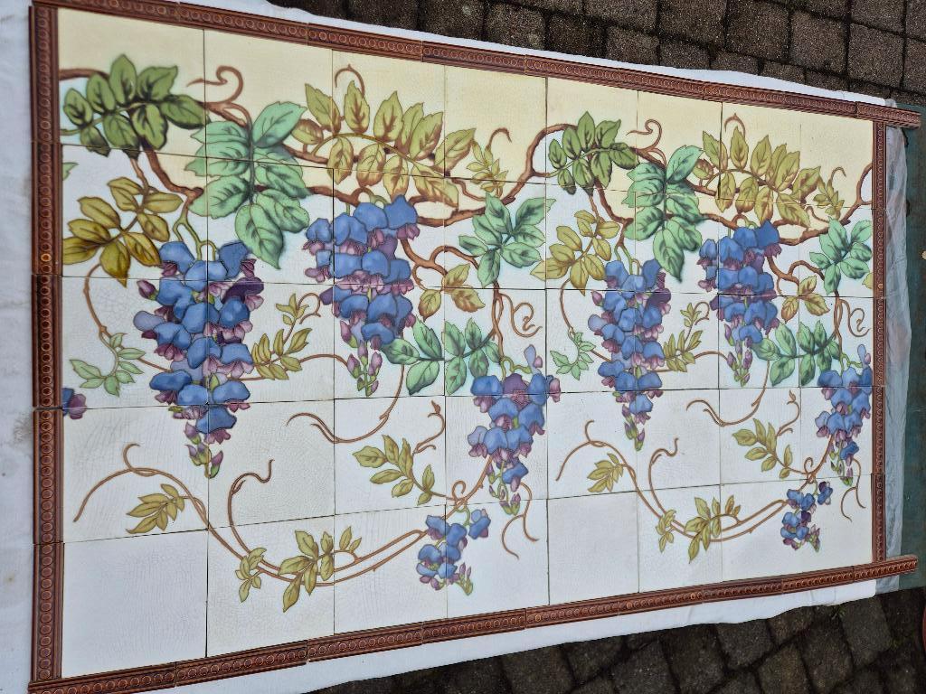 Uniek tegeltableau 40 tegels blauwe regen Gilliot Hemiksem, Ophalen