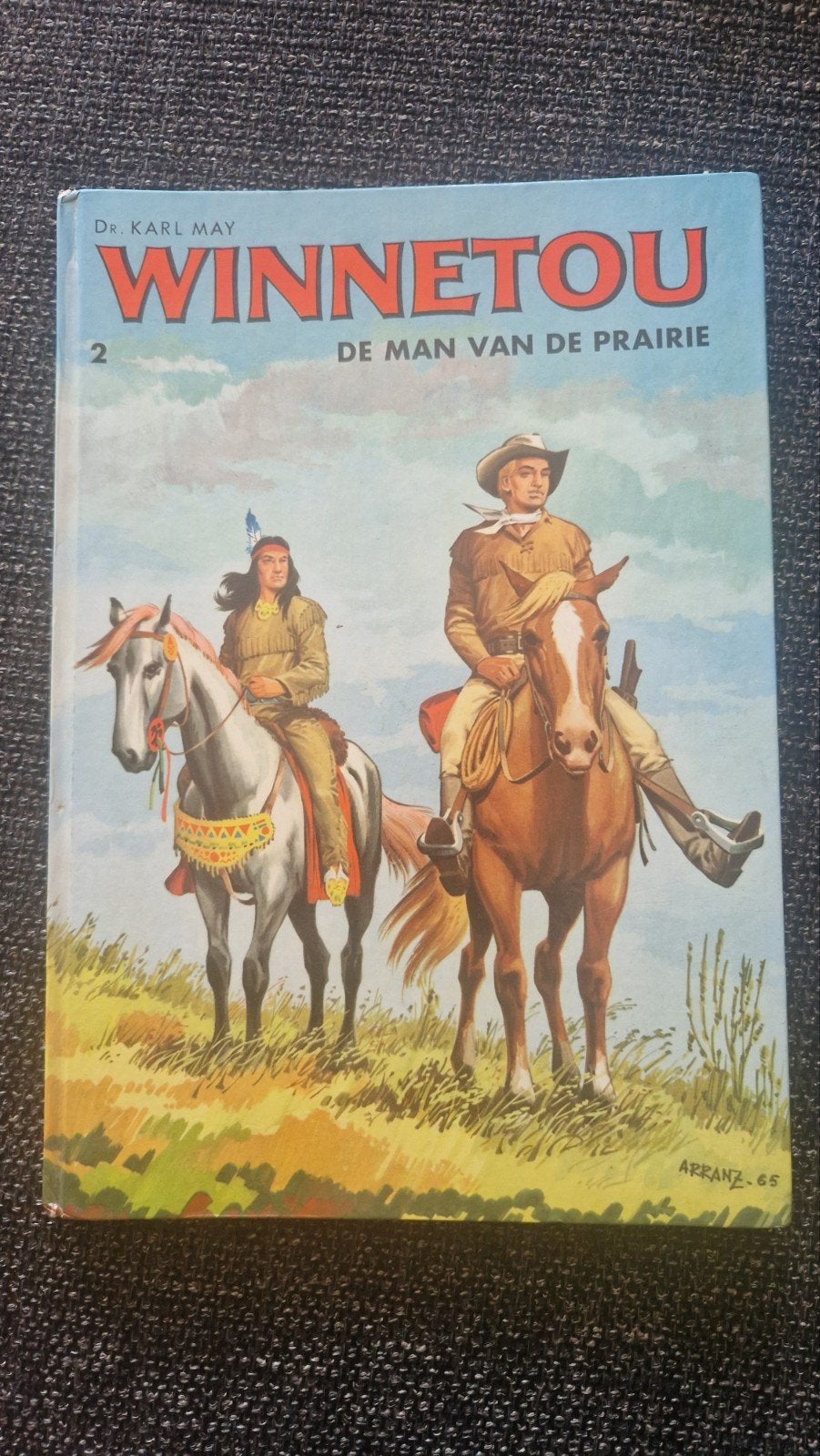 Vintage Winnetou stripboek uit 1965 - De Man van de Prairie, Boeken, Stripboeken, Gelezen, Ophalen of Verzenden, Karl May, Eén stripboek