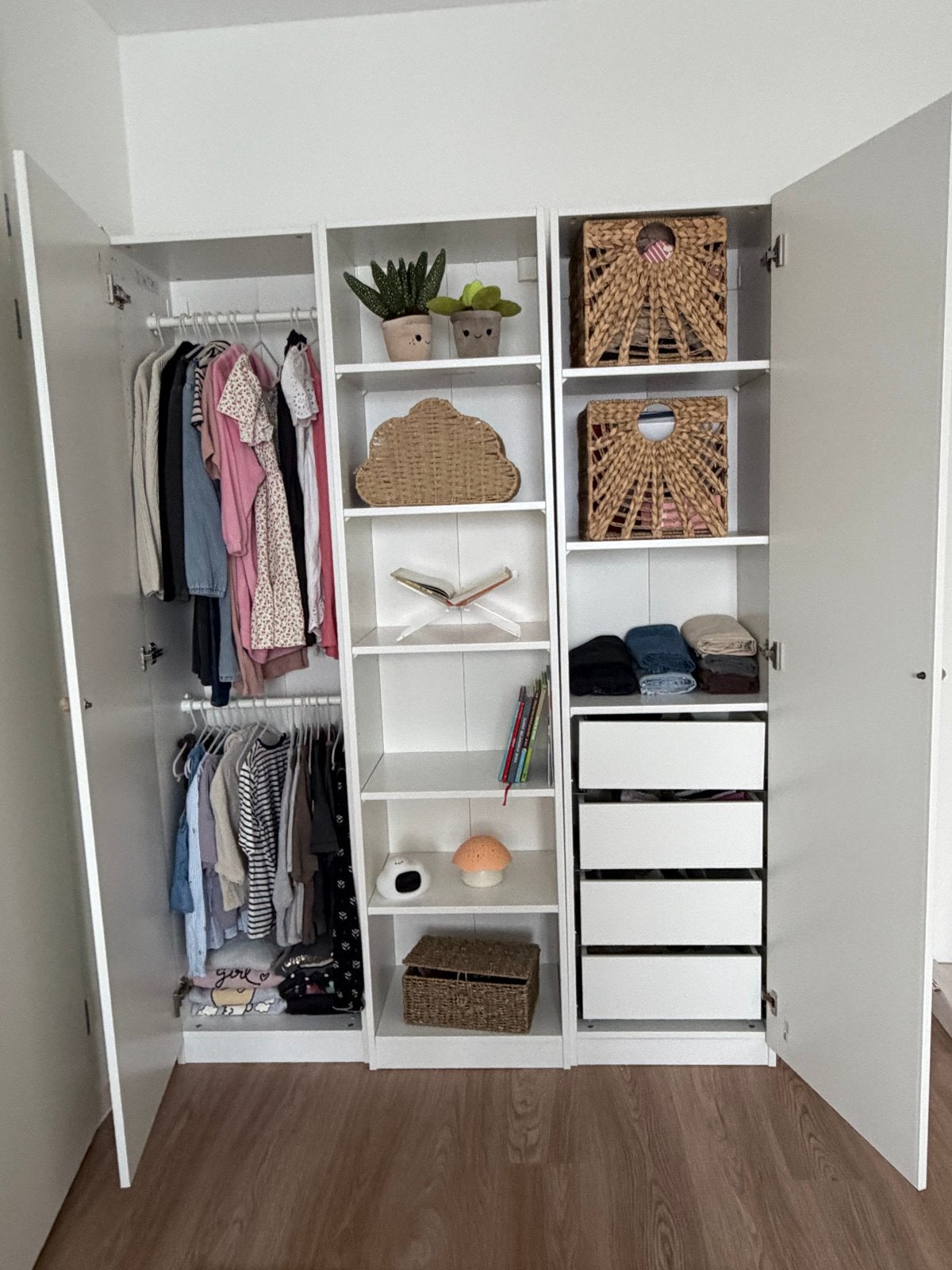 Ikea PAX kledingkast - Ruime en veelzijdige opbergoplossing, Ophalen, Gebruikt, 200 cm of meer, 150 tot 200 cm