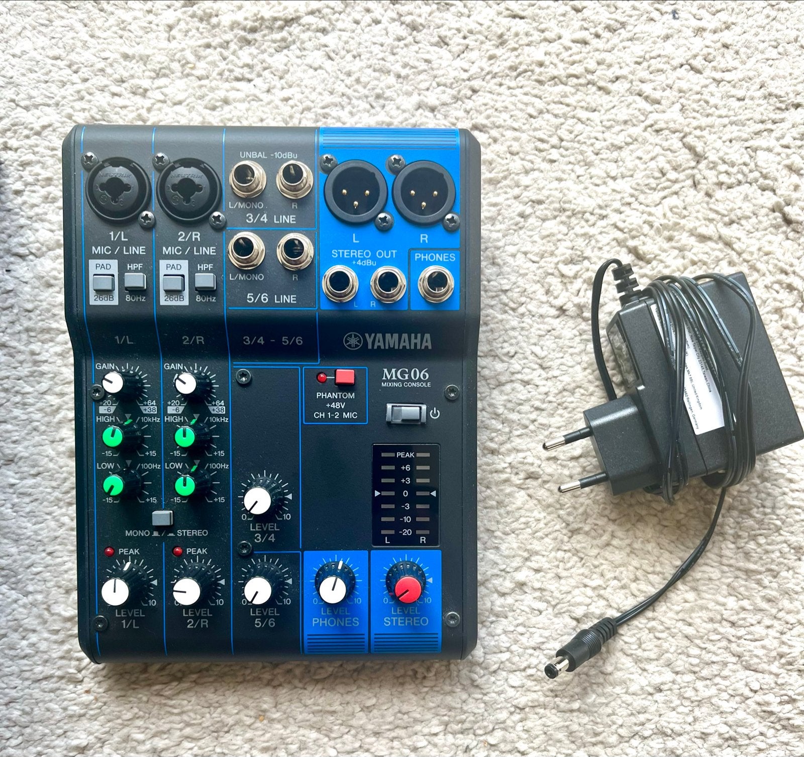 Yamaha MG06 Mengpaneel - Compacte Mixer voor Studio/Live, Ophalen of Verzenden, Nieuw, Minder dan 5 kanalen, Microfooningang