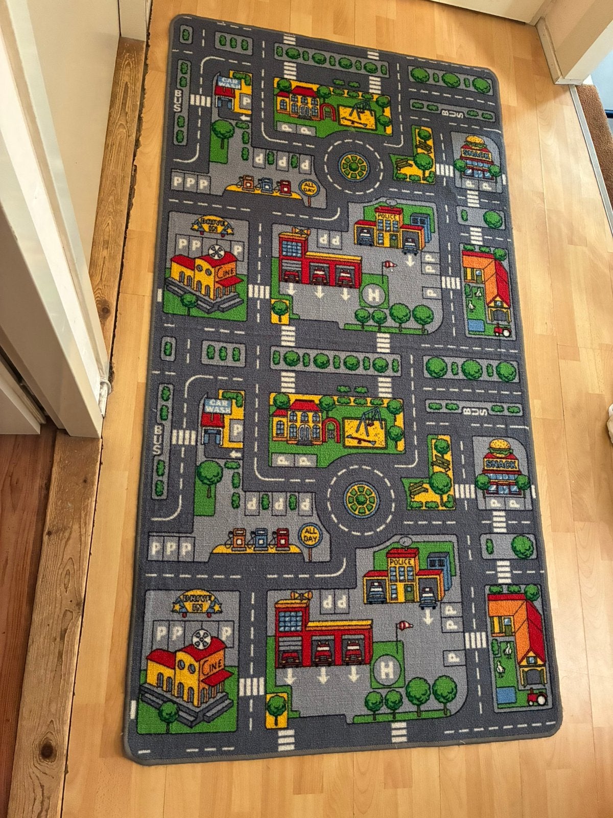 Mooi speelkleed met autoweg, Kinderen en Baby's, Speelgoed | Speelkleden, Ophalen, Zo goed als nieuw