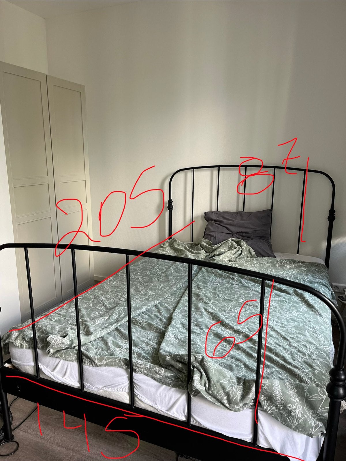 Bed frame, Huis en Inrichting, Slaapkamer | Bedden, Ophalen, Tweepersoons, 140 cm, Zo goed als nieuw