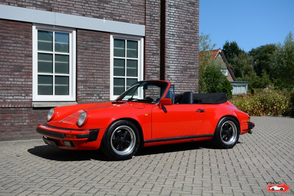 1988 Porsche 911 Carrera 3.2 Cabriolet G50 - Guards Red, Achterwielaandrijving, Zwart, Cabriolet, Bedrijf