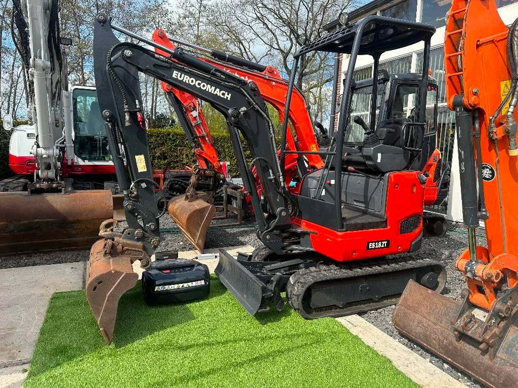 Eurocomach ES 18 ZT (bj 2016), Zakelijke goederen, Machines en Bouw | Kranen en Graafmachines, Graafmachine