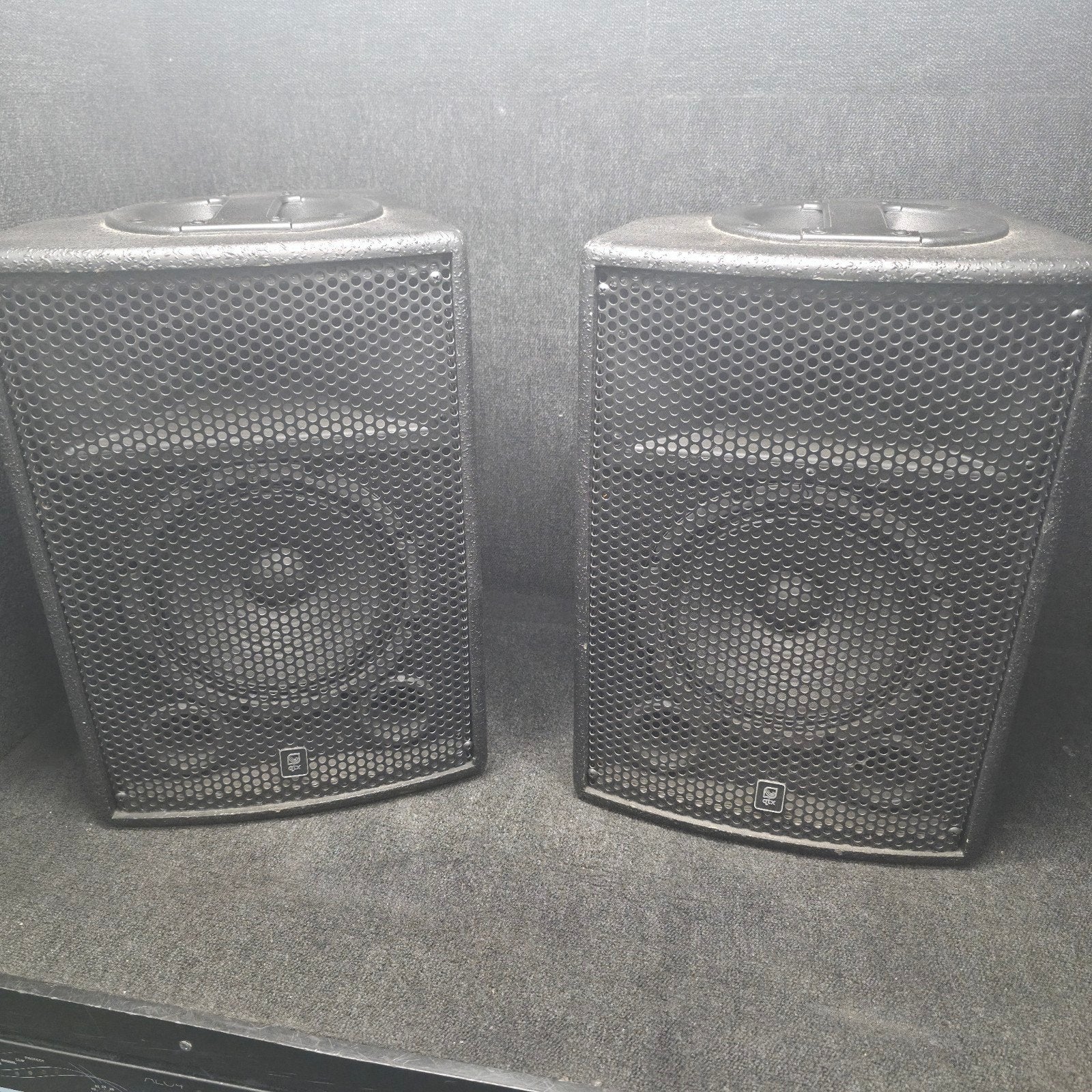 QTX speakers 8 inch 2x