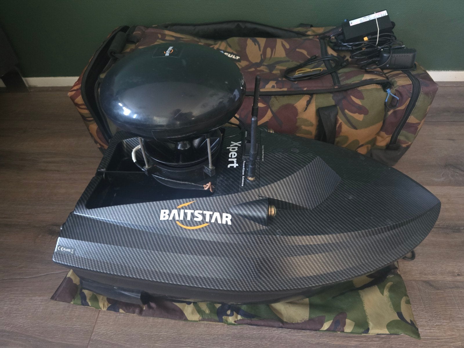 Baitstar Xpert voerboot met fishfinder, Autopilot en tablet, Watersport en Boten, Ophalen, Gebruikt, Overige typen