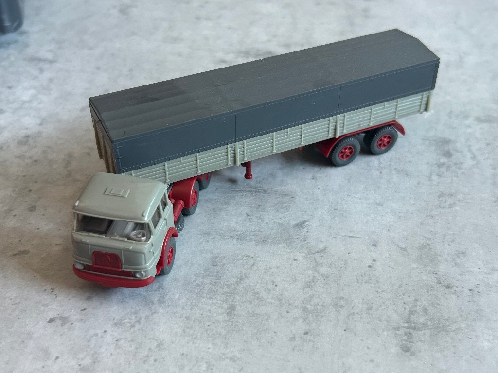 Krupp 806 + 2as trailer, Ophalen of Verzenden, Zo goed als nieuw, Bus of Vrachtwagen, Wiking