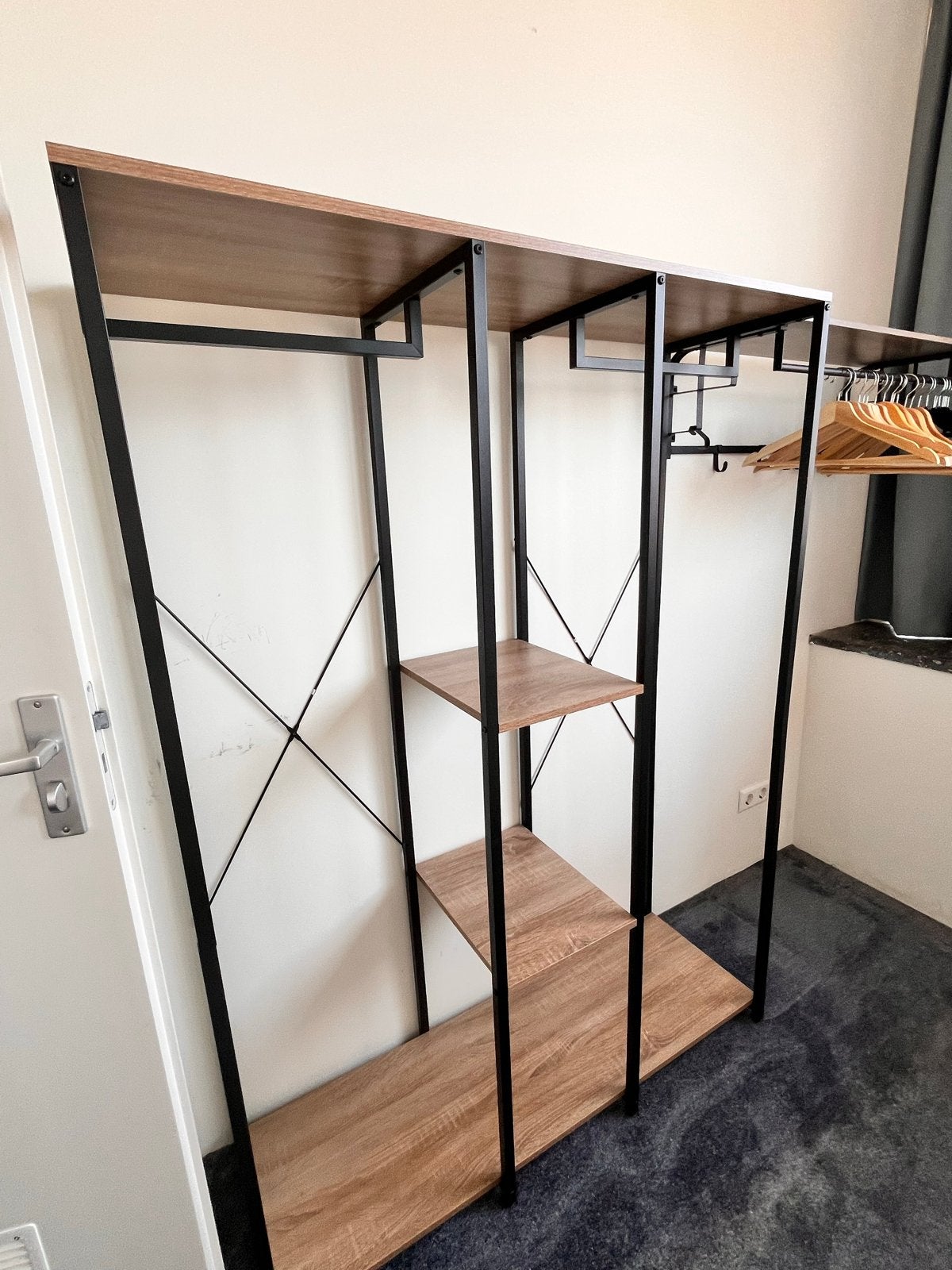 Zo goed als nieuwe industriële open kledingkast, Huis en Inrichting, Kasten | Kledingkasten, Ophalen, Met plank(en), 100 tot 150 cm