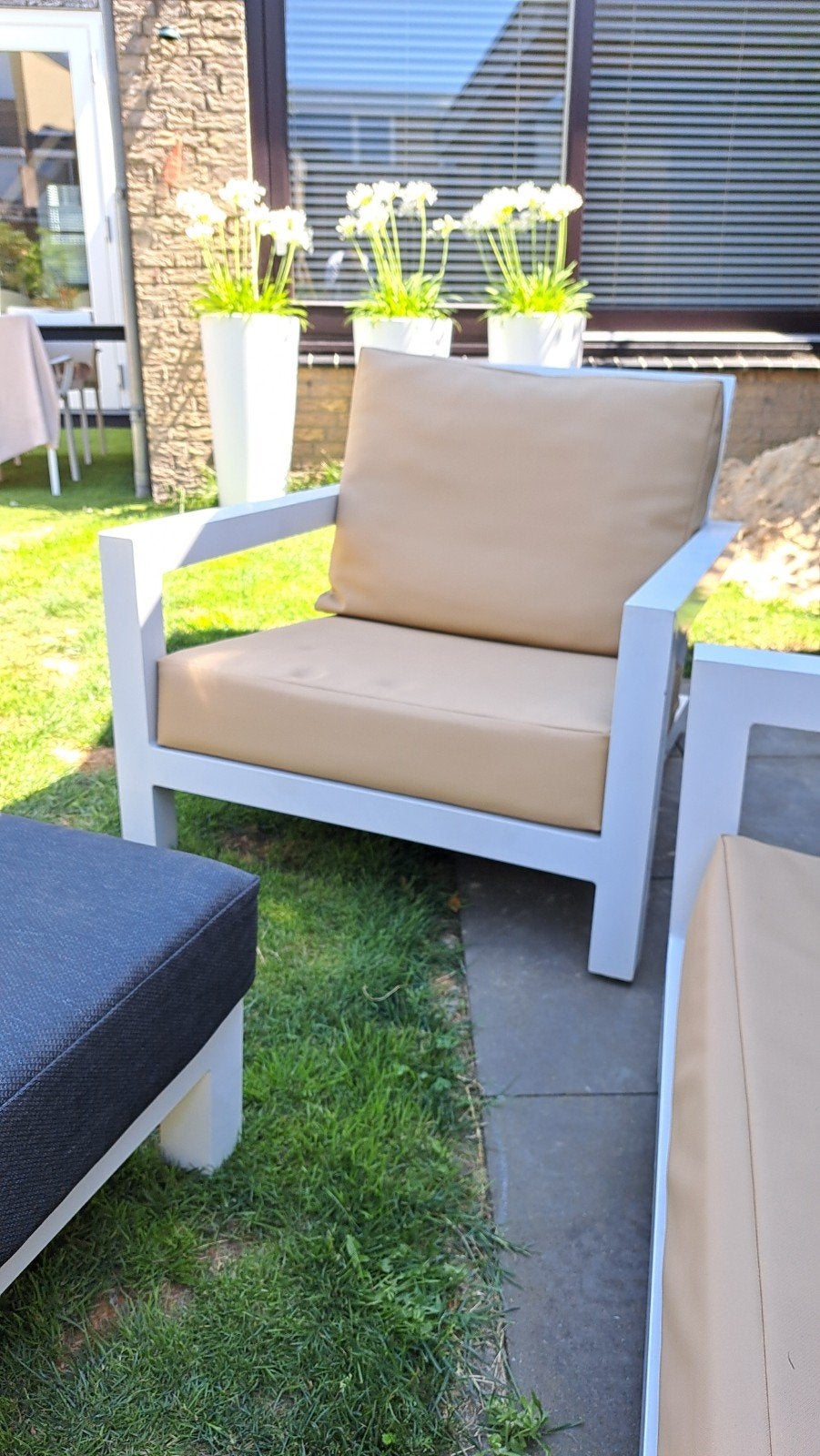 Loungeset Buitenhof met all-weather kussens, Ophalen, 3 zitplaatsen, Aluminium, Loungeset
