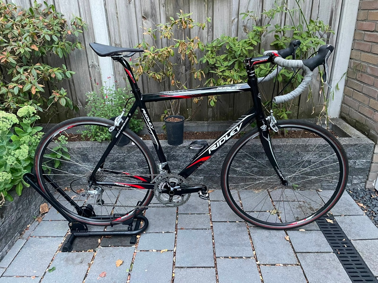 Ridley racefiets, carbon voorvork, Shimano Tiagra onderdelen, Aluminium, Zo goed als nieuw, Meer dan 20 versnellingen, 53 tot 57 cm