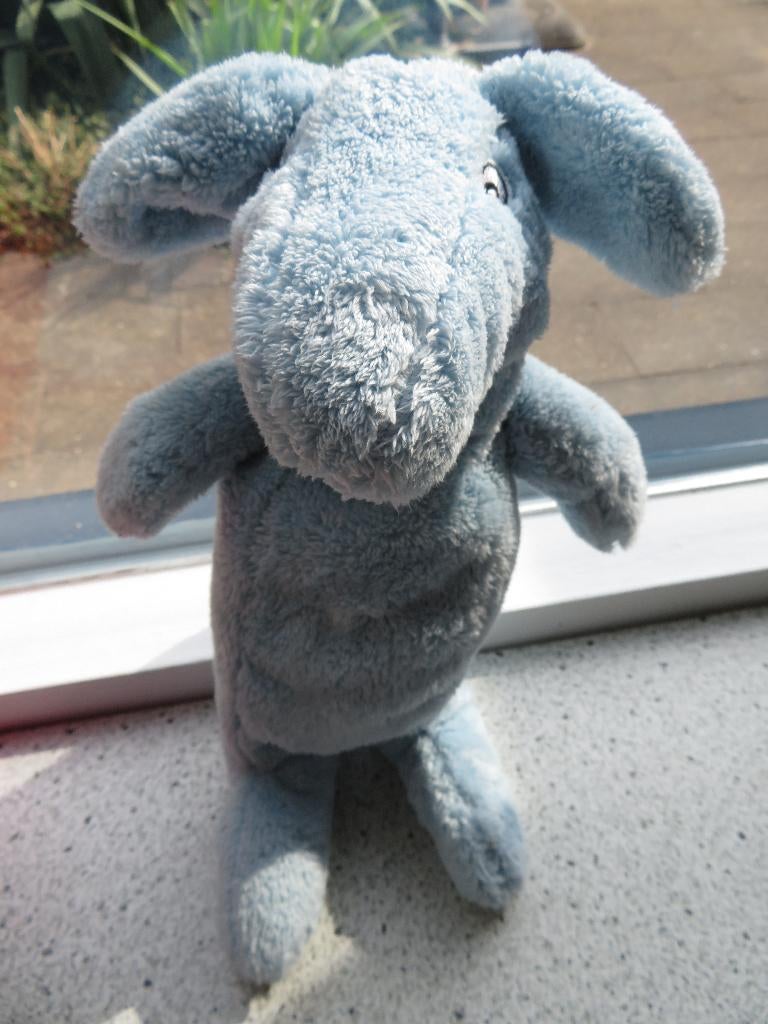 Eekhoorn Tassa licht blauw velours van IKEA meet ca 28 cm, IKEA, Blauw, Zo goed als nieuw, Middelgroot (20 tot 80 cm)
