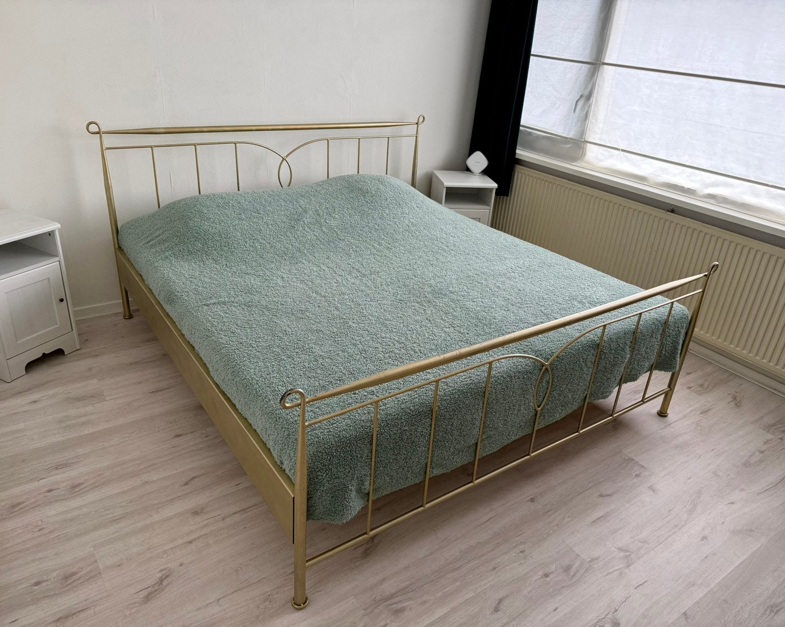 Goud tweepersoonsbed 180x200 metalen 2-pers bed lattenbodems, Ophalen, Gebruikt, Overige kleuren, Tweepersoons