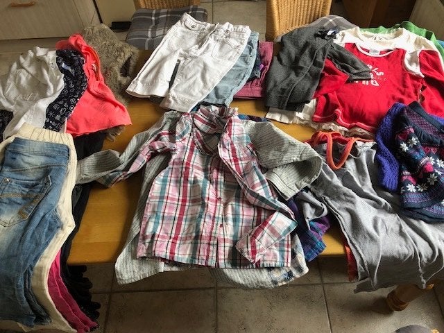 Te koop kleding pakket meisje maat 122 128, Ophalen, Gebruikt, Maat 128