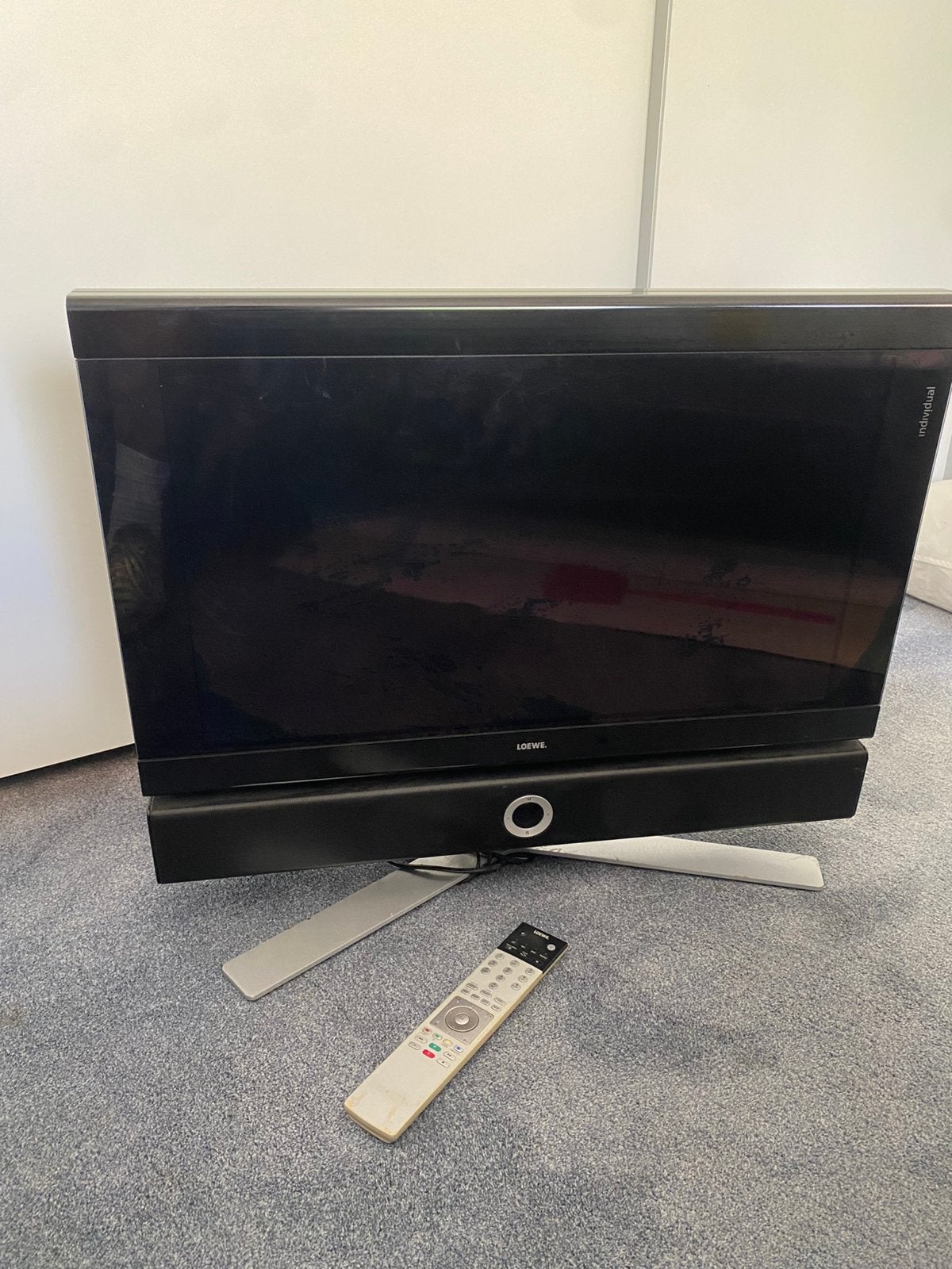 TV - Loewe, Audio, Tv en Foto, Televisies, Gebruikt, 50 Hz, 60 tot 80 cm, Ophalen