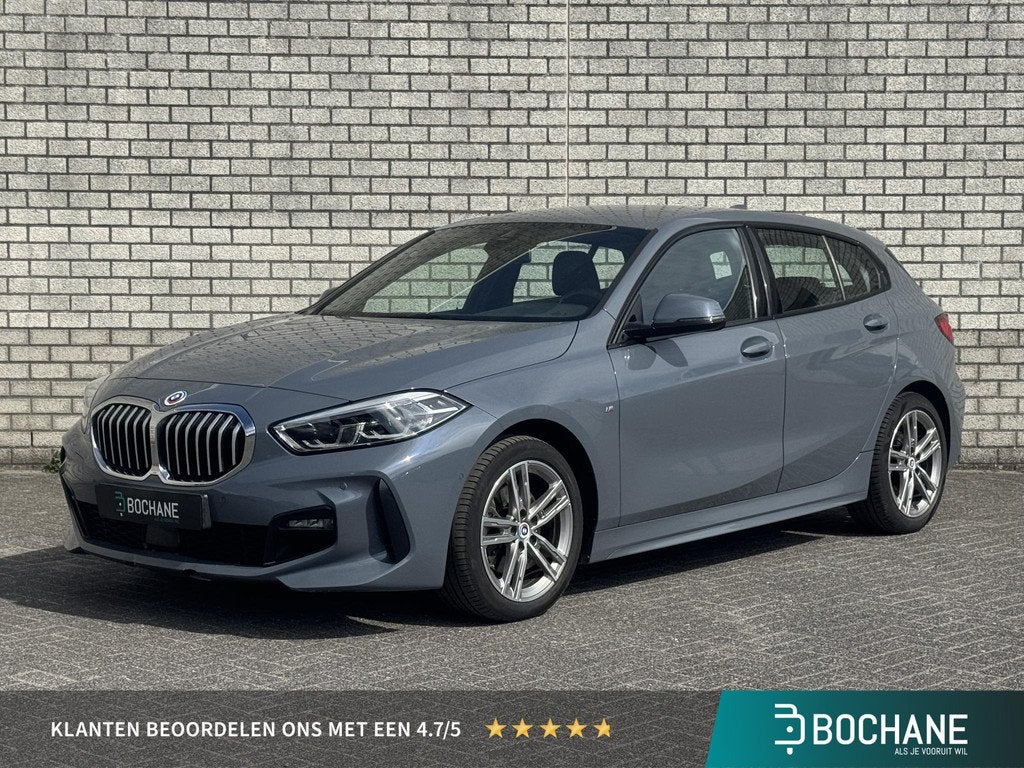 BMW 1-Serie 118i Business Edition | Apple CarPlay / Android, Auto's, BMW, Bedrijf, Te koop, 1-Serie, ABS, Achteruitrijcamera, Airbags