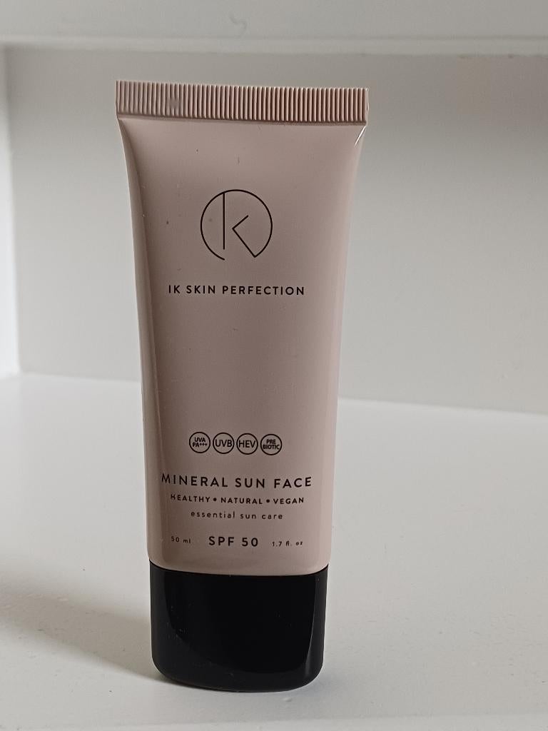 IK SKIN MINERAL SUN FACE SPF 50 50ML NIEUW GESEALED, Ophalen of Verzenden, Nieuw, Gehele gezicht, Overige typen