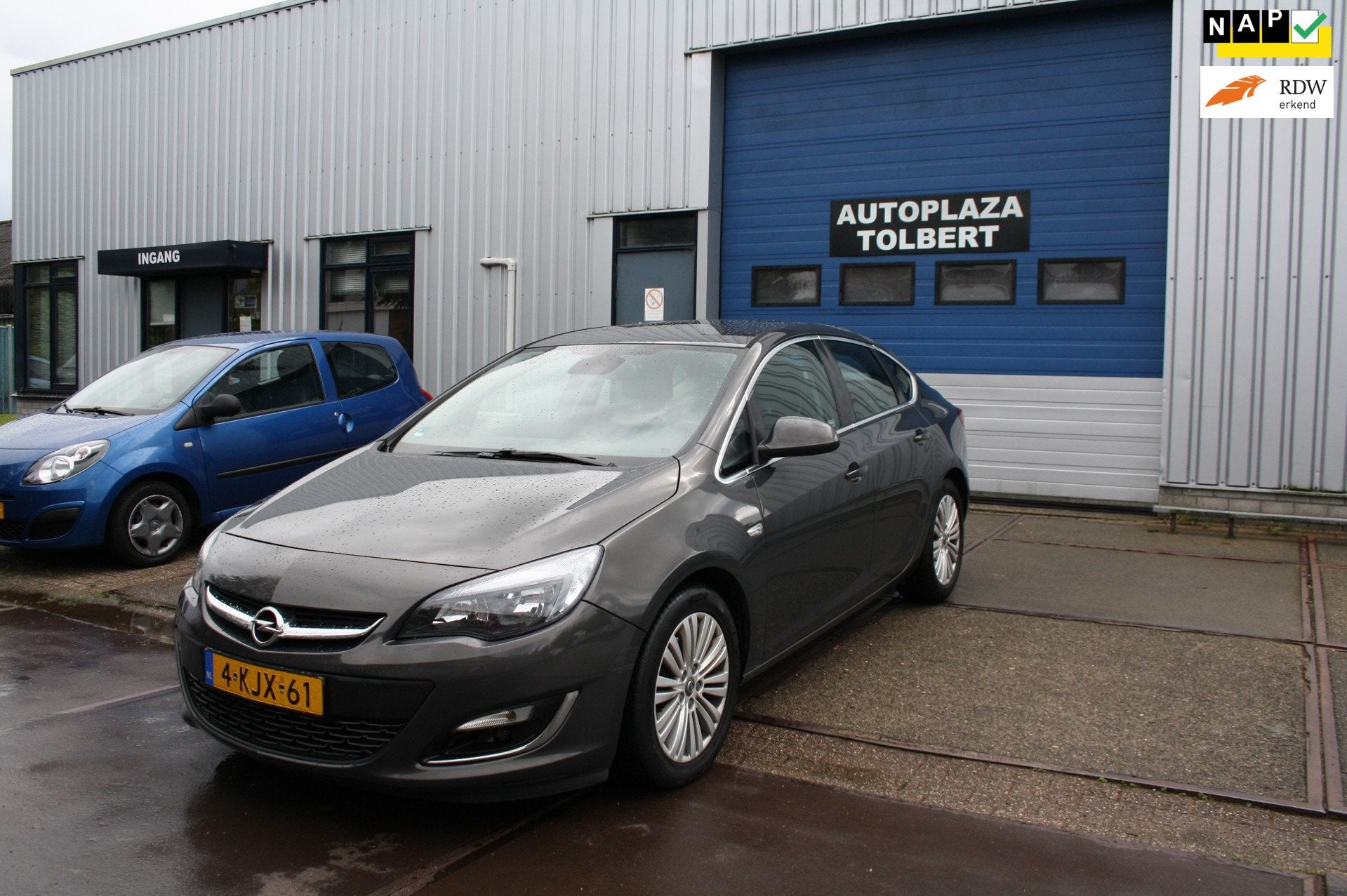 Opel Astra 1.7 CDTi S/S Design Edition *BJ'13*SEDAN*, Voorwielaandrijving, Euro 5, Zwart, 4 cilinders