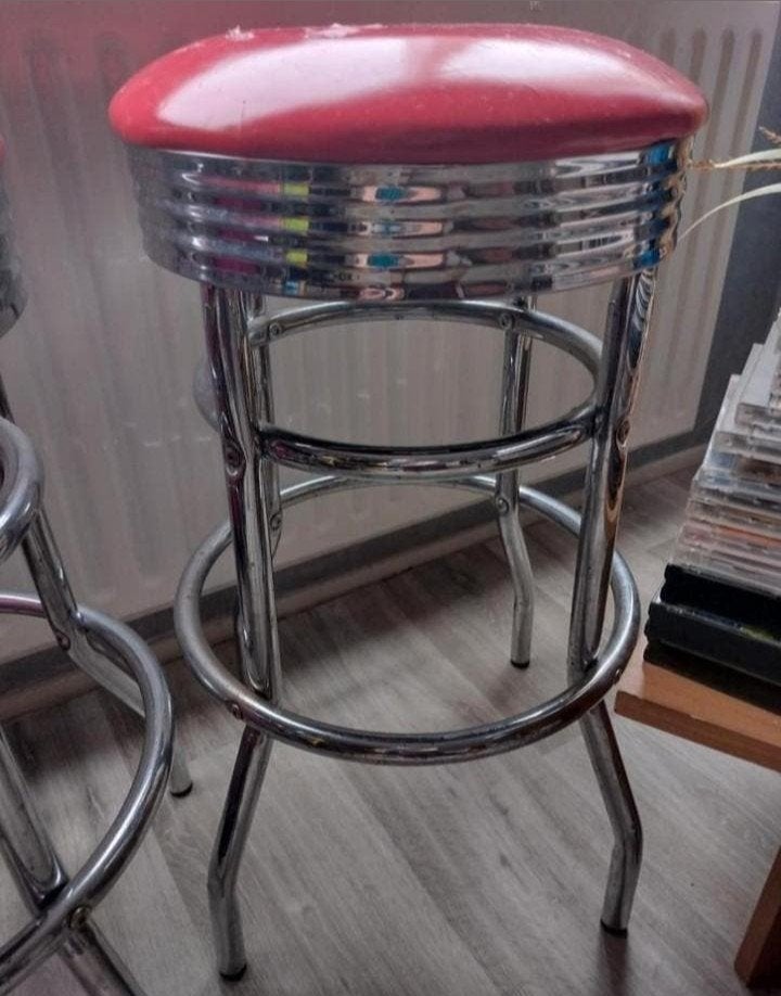 2 Retro barkrukken, Huis en Inrichting, Barkrukken, Ophalen, Leer, 60 tot 90 cm